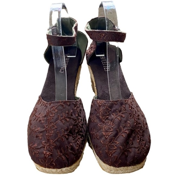 SILHOUETTES Eyelet Espadrille Ankle Strap Rope Heel Brown Women Size 10W - Picture 1 of 13